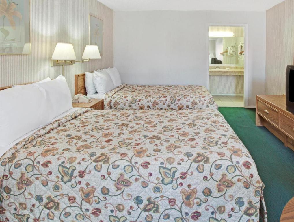 Knights Inn South Houston Tx Esterno foto