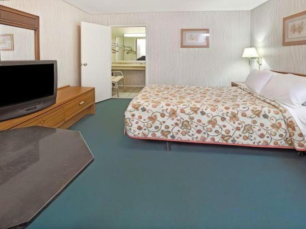Knights Inn South Houston Tx Esterno foto