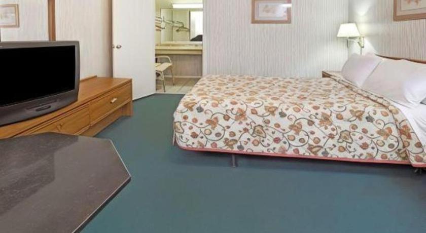 Knights Inn South Houston Tx Esterno foto